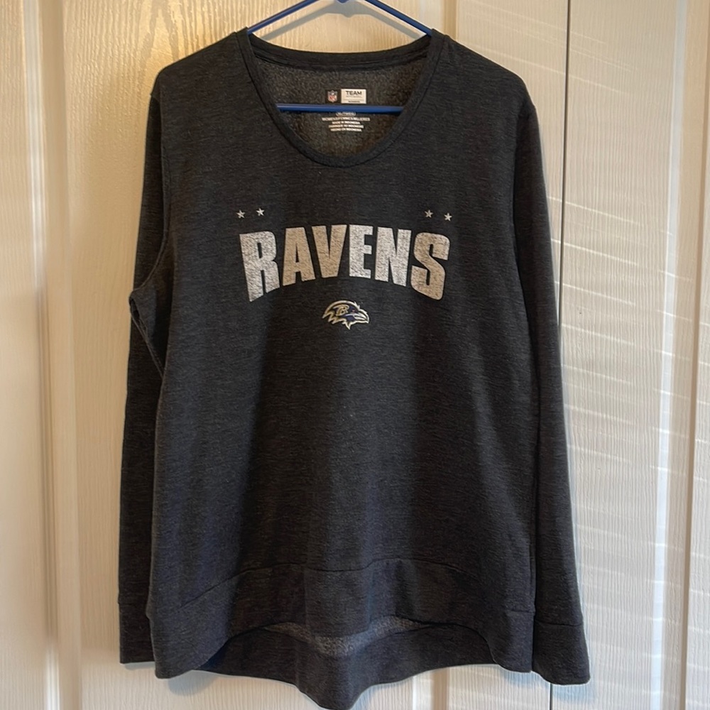 XL Baltimore Ravens hi-low sweatshirt. Super soft. GUC.